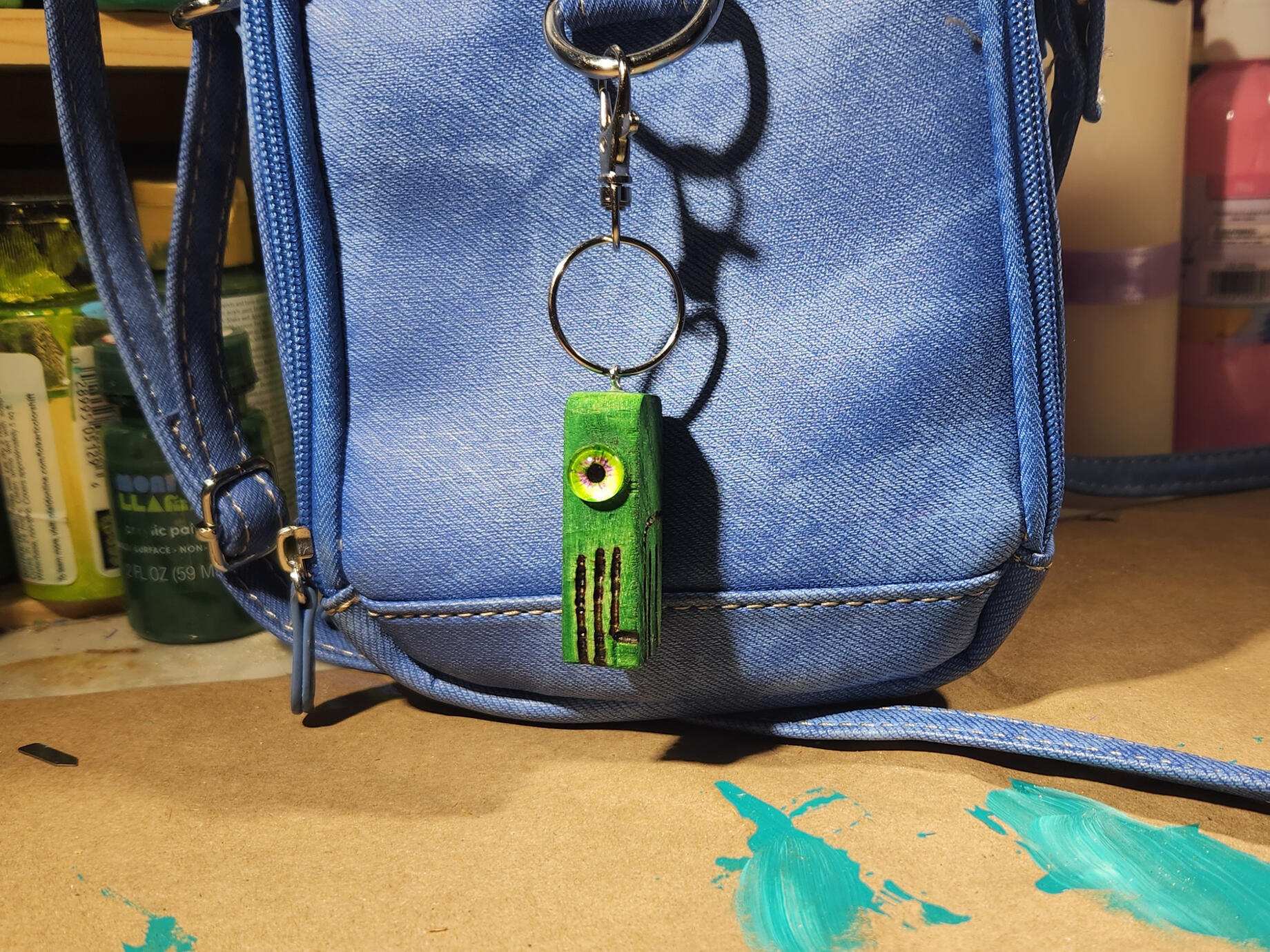 Zipper pull 2 -